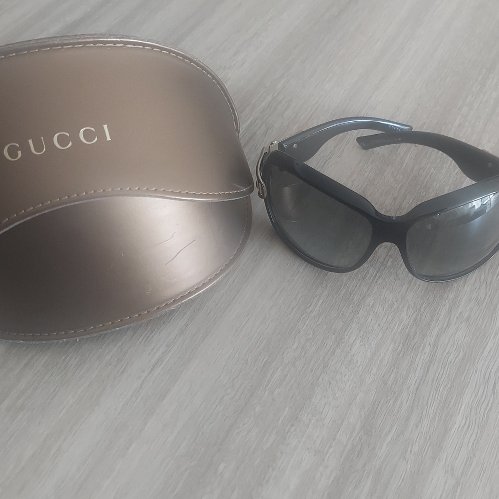 Gucci Vintage shades excellent condition no scratches on lens